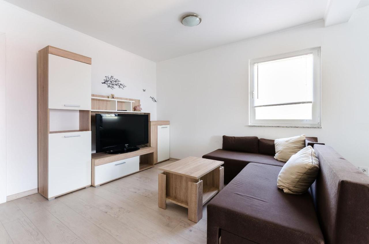 Apartments Ester Лопар Экстерьер фото